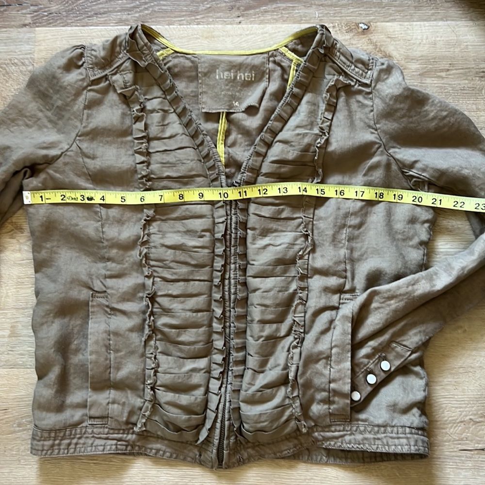 Linen Ruffle Jacket - Picture 9 of 11